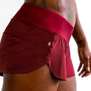 Nobull pace shorts 3”